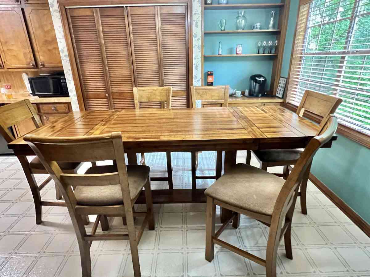 Good used furniture - Lilburn, Georgia - FleaMarketBay