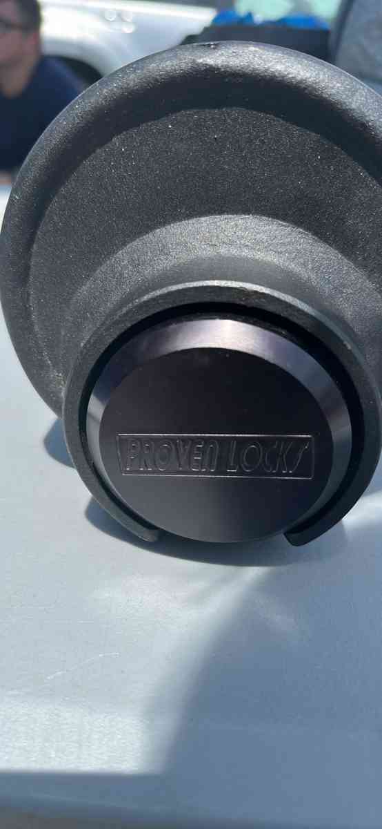 Trailer Lock - Orlando, Florida - FleaMarketBay