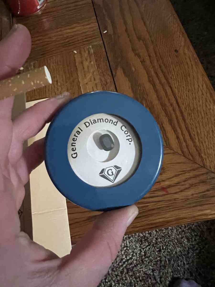 4 carate sapphire - Alliance, Ohio - FleaMarketBay