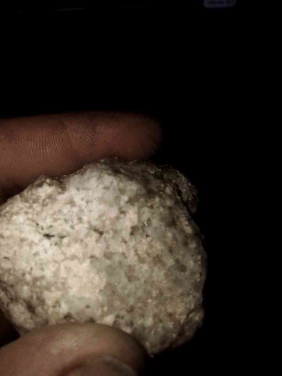 natural rough greyish white diamond can u dig it - Salinas, California - FleaMarketBay