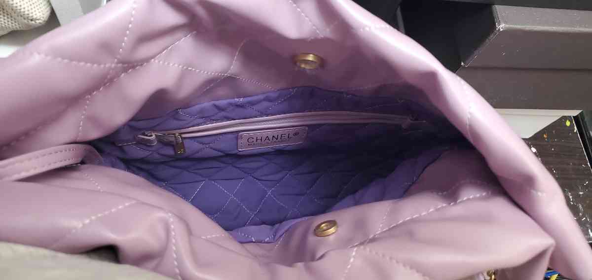 lavander Chanel bag - Mission Viejo, California - FleaMarketBay
