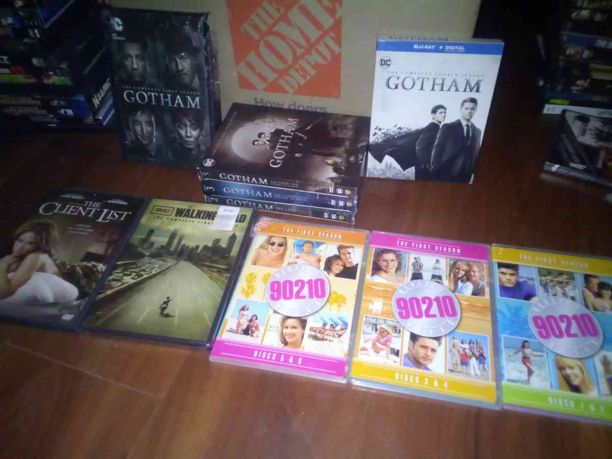 chick flicks moving out deals - Ceres, California - FleaMarketBay