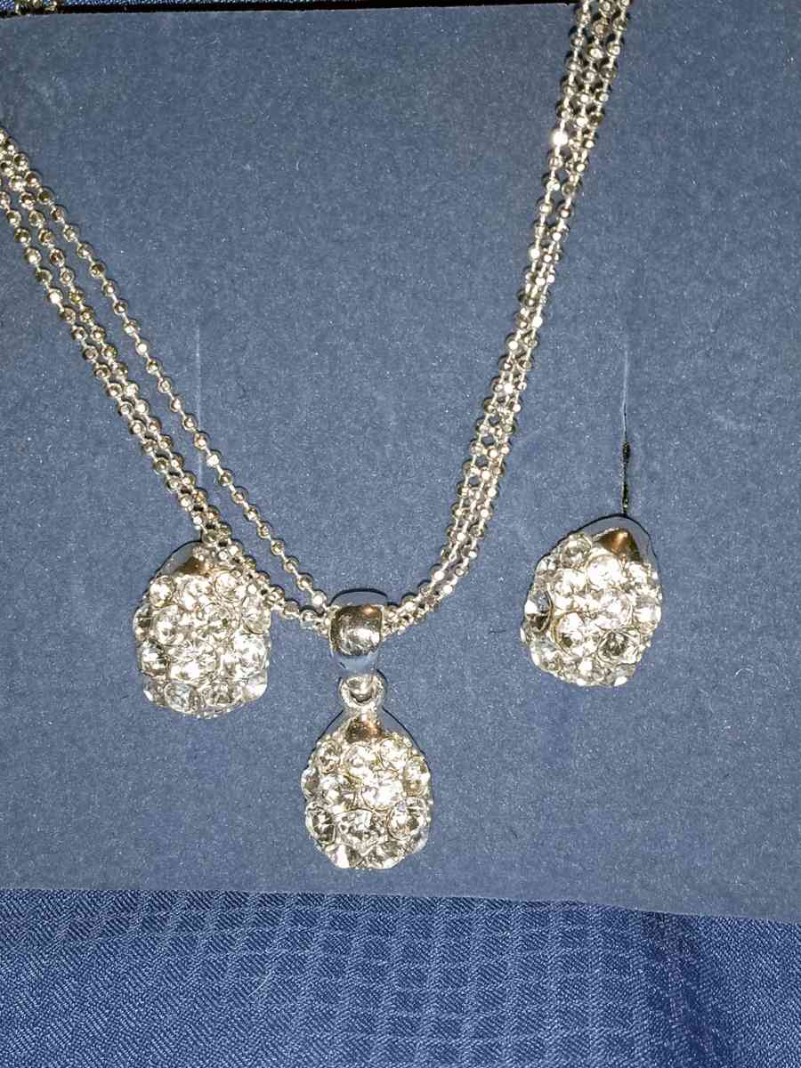 necklace and earrings - Pilot Mountain, North Carolina