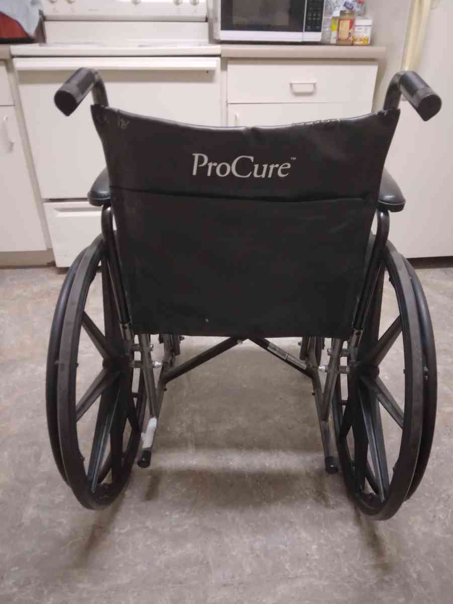 wheelchair - Clearwater, Florida - FleaMarketBay