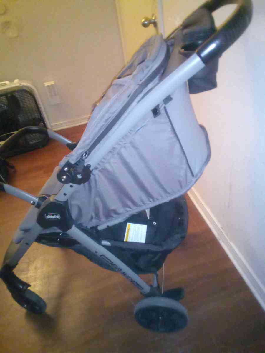 Double stroller single stroller car seats 1 unopened - Ceres, California - FleaMarketBay