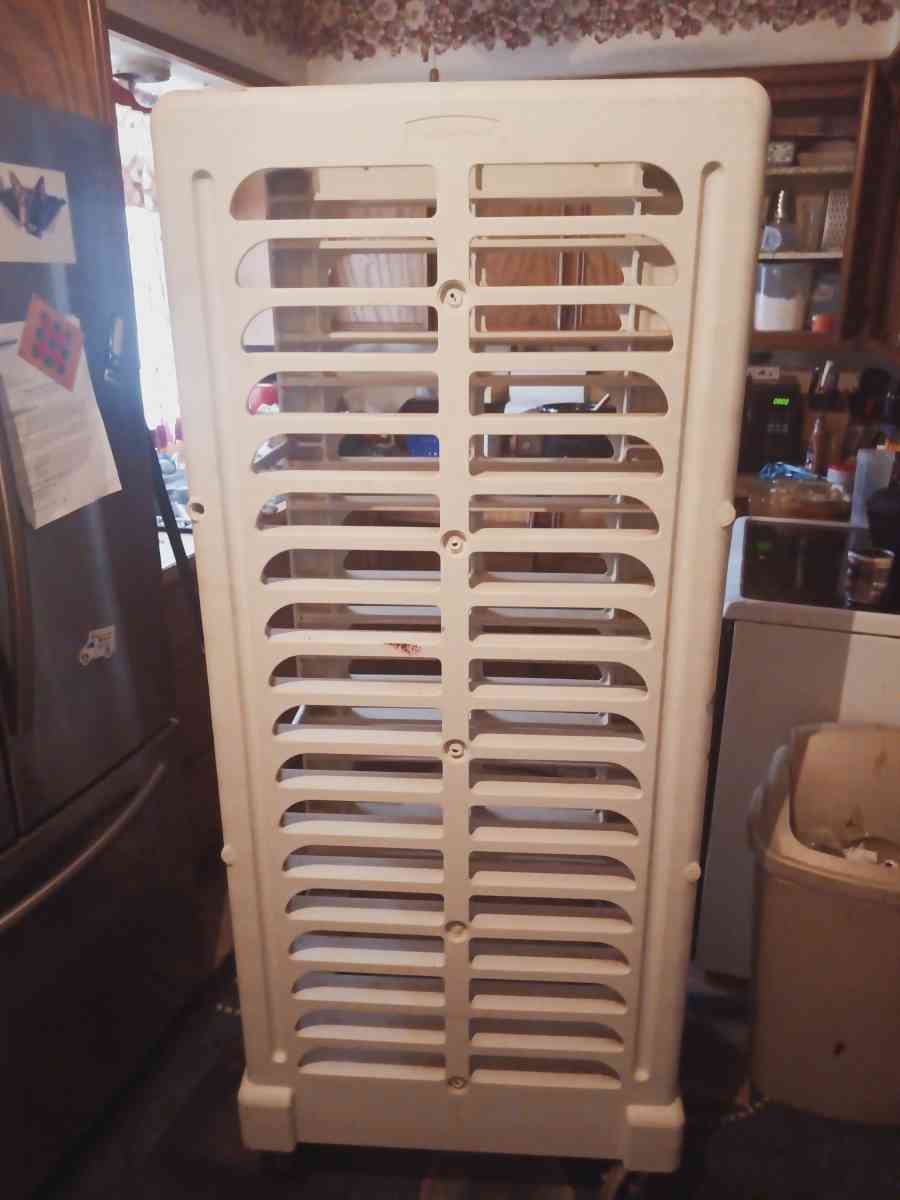 Bakers Rack - Lubbock, Texas - FleaMarketBay