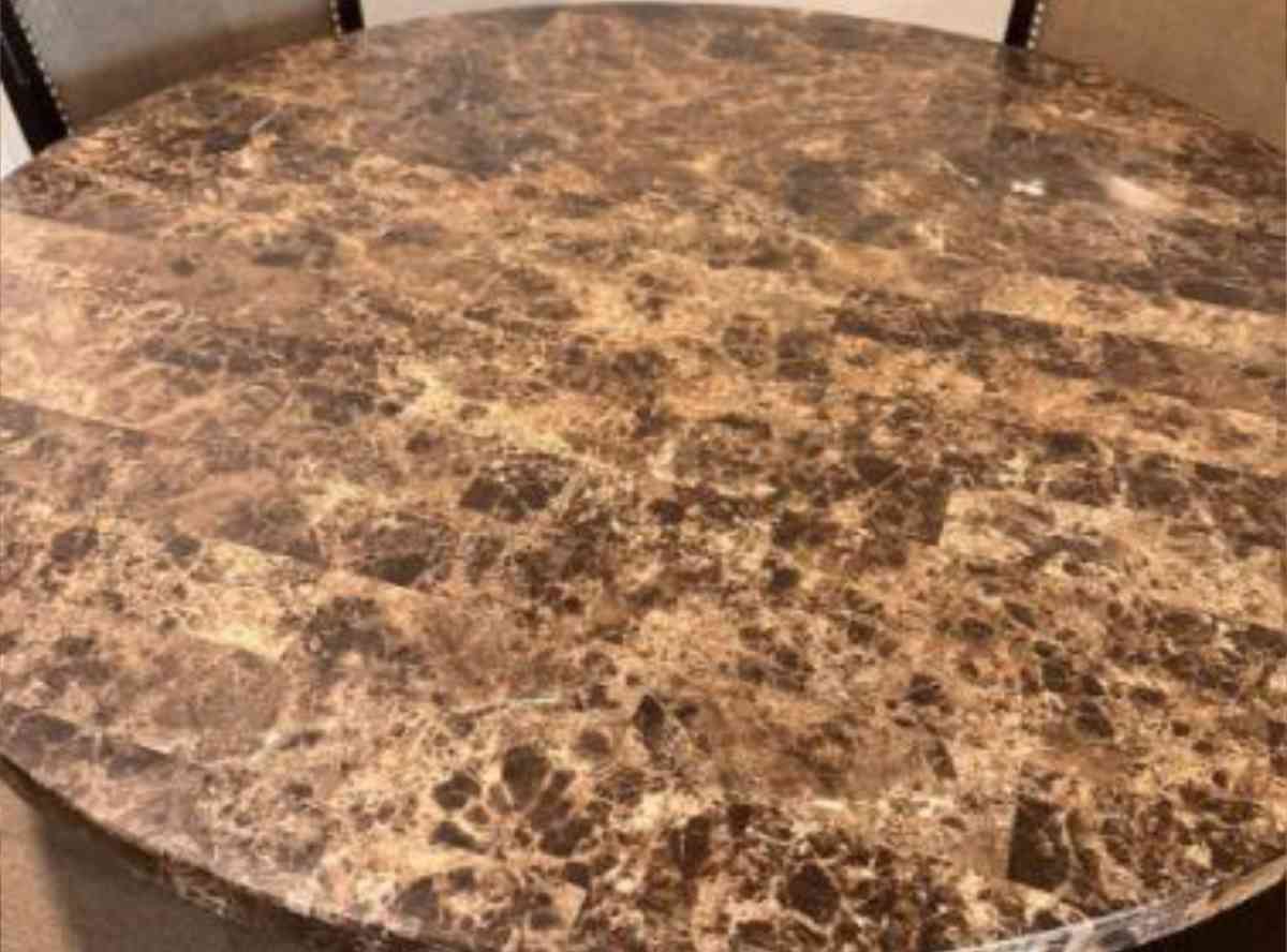 Marble table with chairs - Orlando, Florida