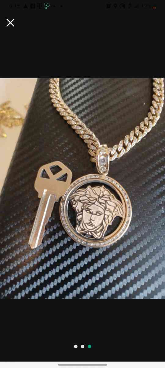 Medusa Charm - Chicago, Illinois - FleaMarketBay