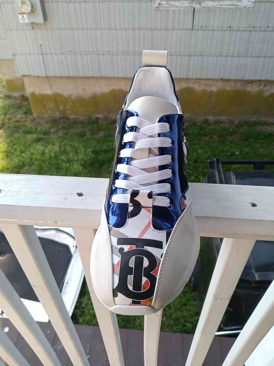 Burberry men shoes - Maryland Line, Maryland - FleaMarketBay