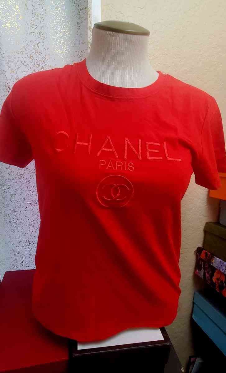 shirts and blouse - Mission Viejo, California - FleaMarketBay