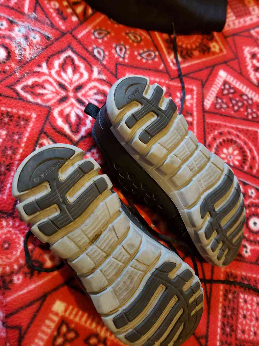 Reebok Sublite Memory Foam Tennis Shoes - Perryville, Missouri - FleaMarketBay