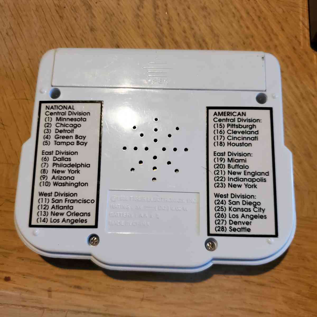 Nintendo Games x4 And Mint Handheld Madden 95 - Eden, North Carolina - FleaMarketBay