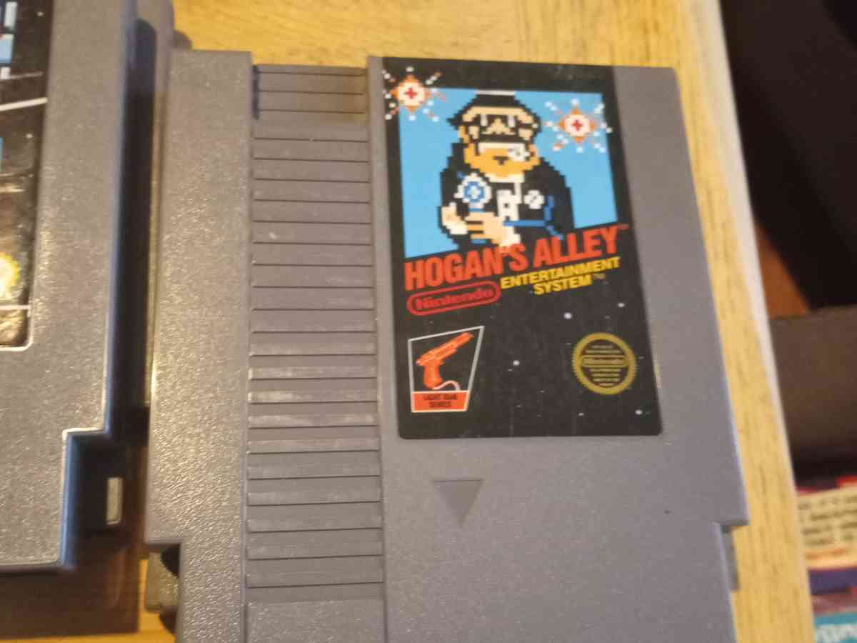 Nintendo Games x4 And Mint Handheld Madden 95 - Eden, North Carolina - FleaMarketBay