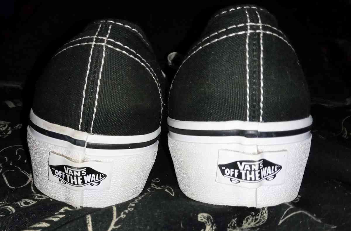 Navy and white off the wall Unisex Vans - Akron, Ohio - FleaMarketBay