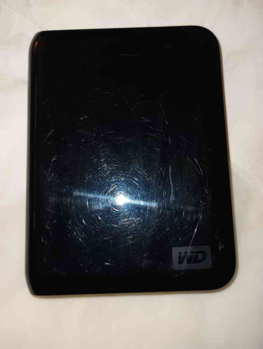 Toshiba satellite laptop 3 one TB external hard drives - Buena Park, California - FleaMarketBay