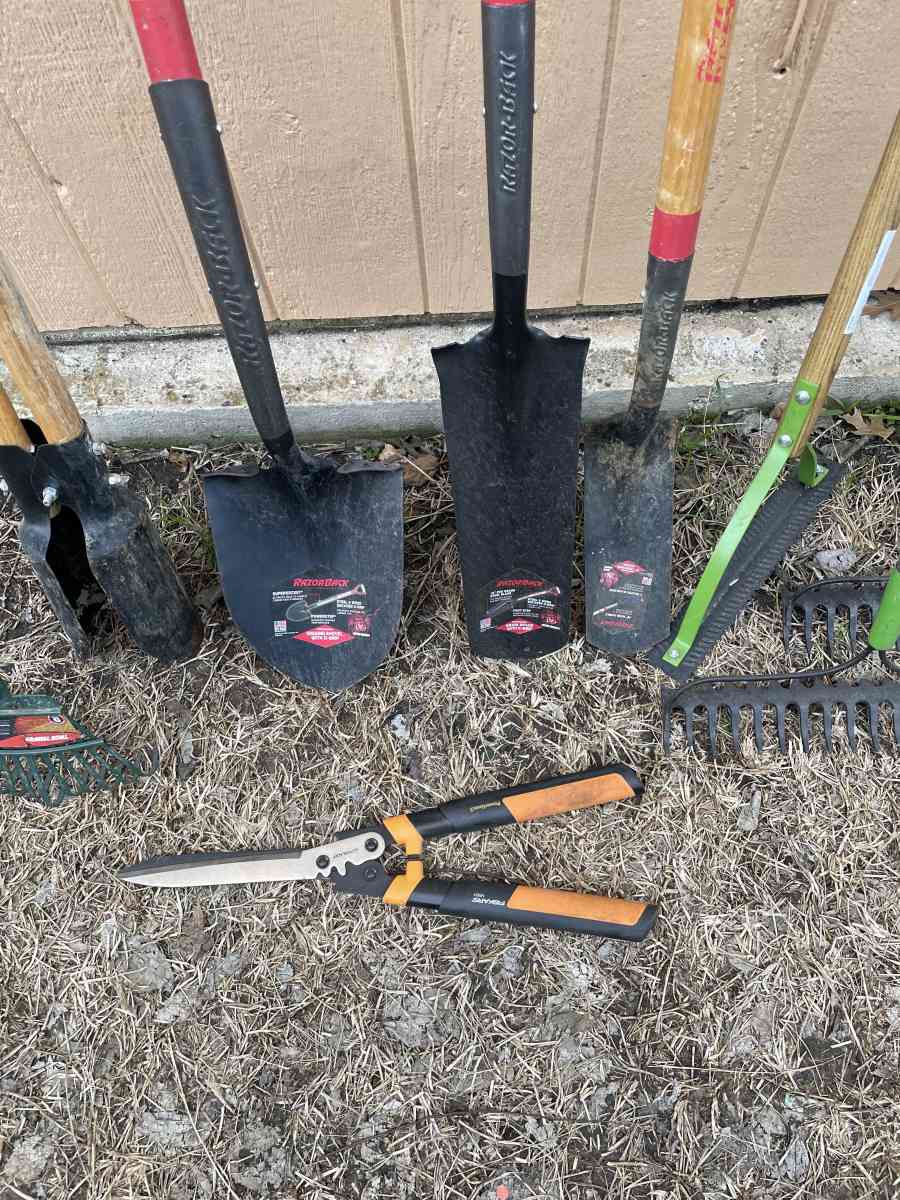 Garden tools - Killeen, Texas - FleaMarketBay