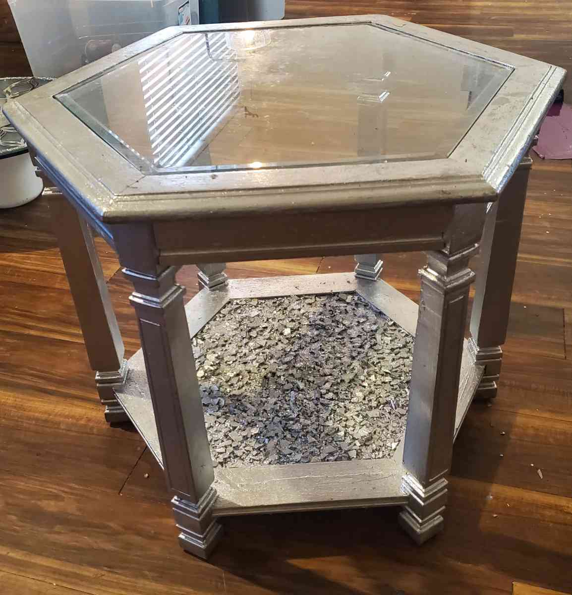 End Table - Fresno, California - FleaMarketBay