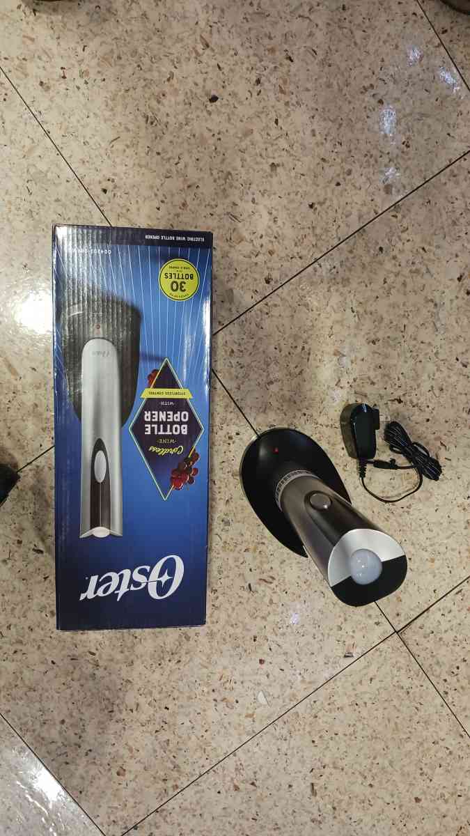 Electronic wine opener - Atlanta, Georgia - FleaMarketBay