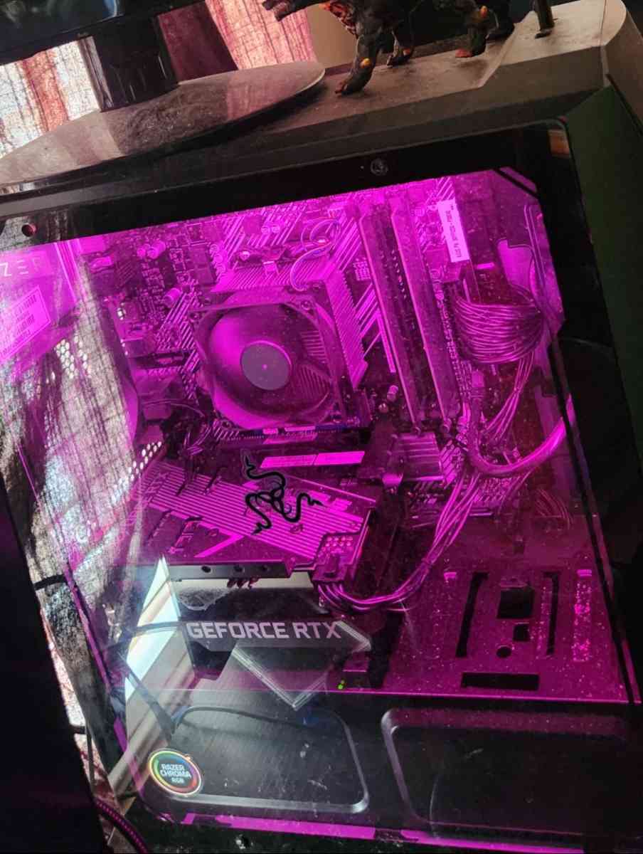 gaming pc and moniter - Butler, Pennsylvania - FleaMarketBay