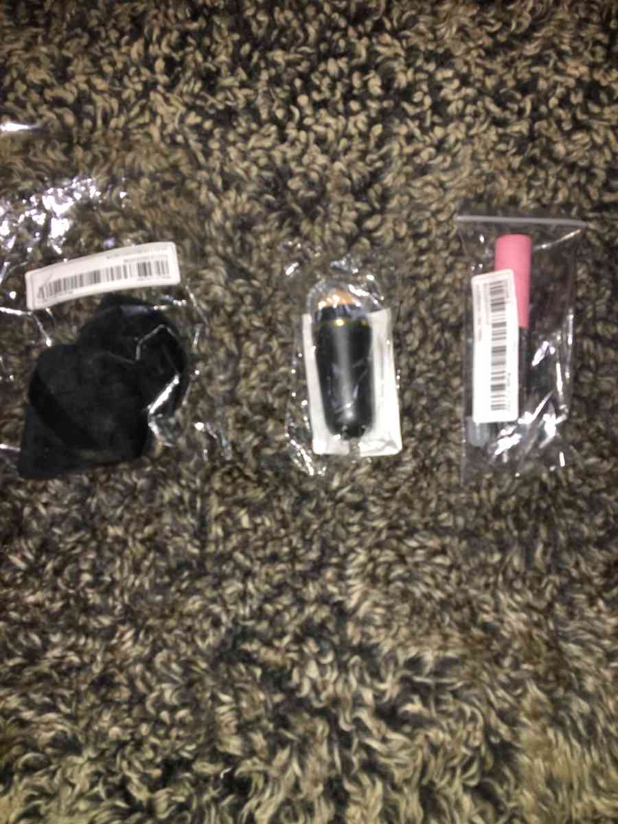 Makeup Supplies - Pinellas Park, Florida