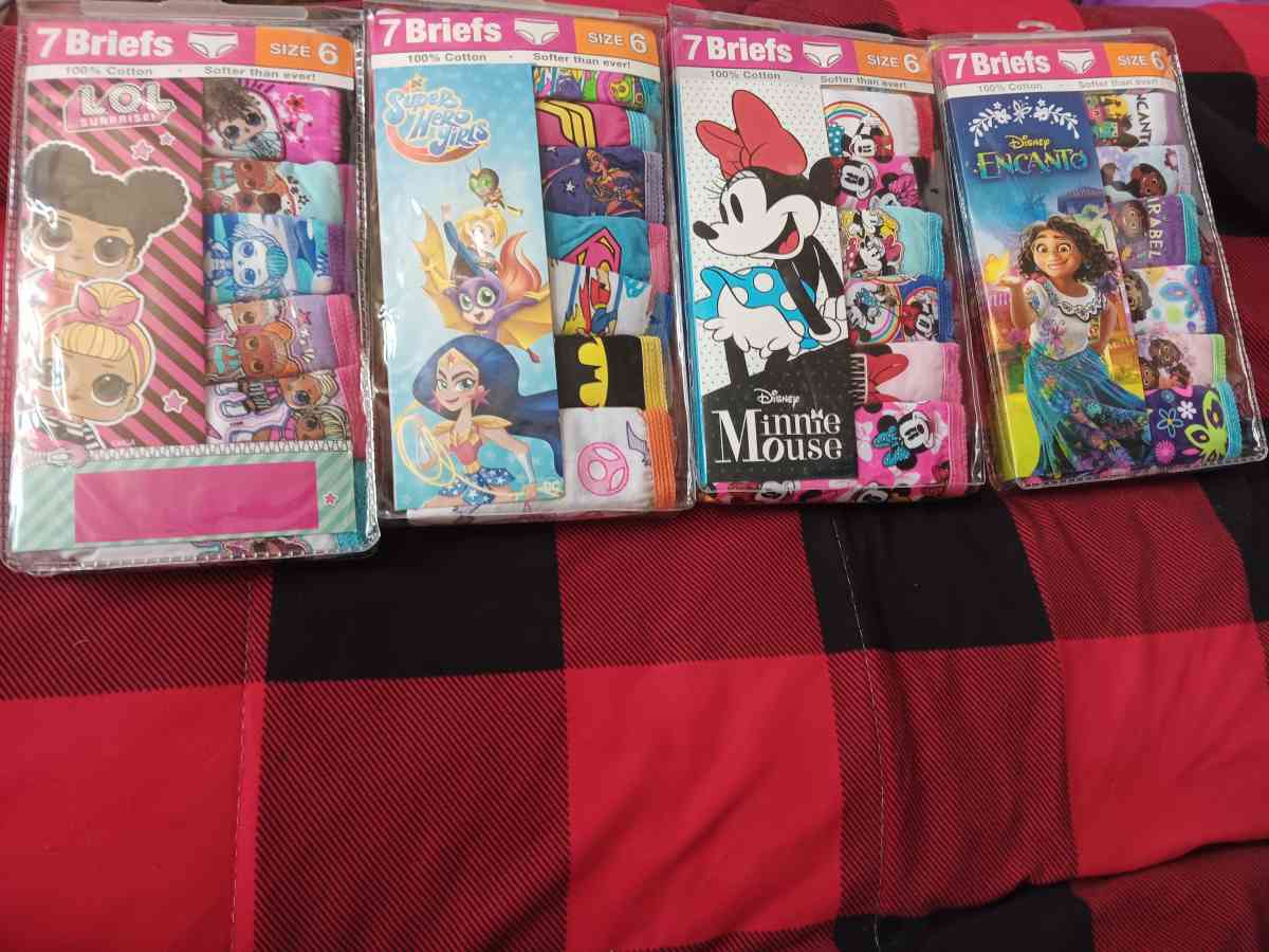 New girl stuff - Forney, Texas - FleaMarketBay