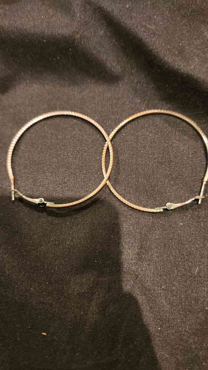 Hoop Earings - Hawley, Pennsylvania - FleaMarketBay