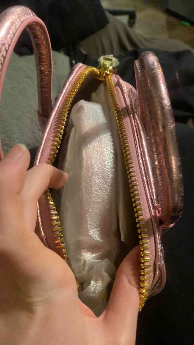Givenchy purse - Austin, Texas - FleaMarketBay