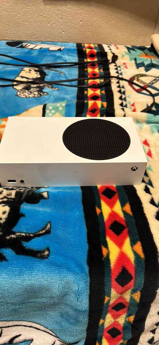 xbox and tv - San Clemente, California - FleaMarketBay