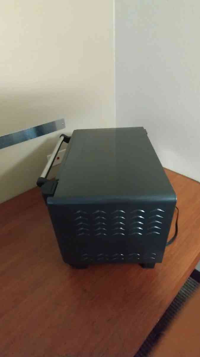 Tovolo all in one  Oven - Dallas, Texas - FleaMarketBay