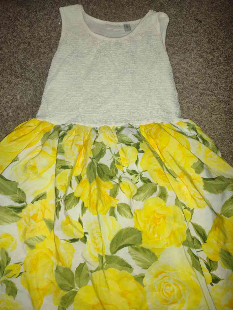 yellow and white flower dress - Apache Junction, Arizona