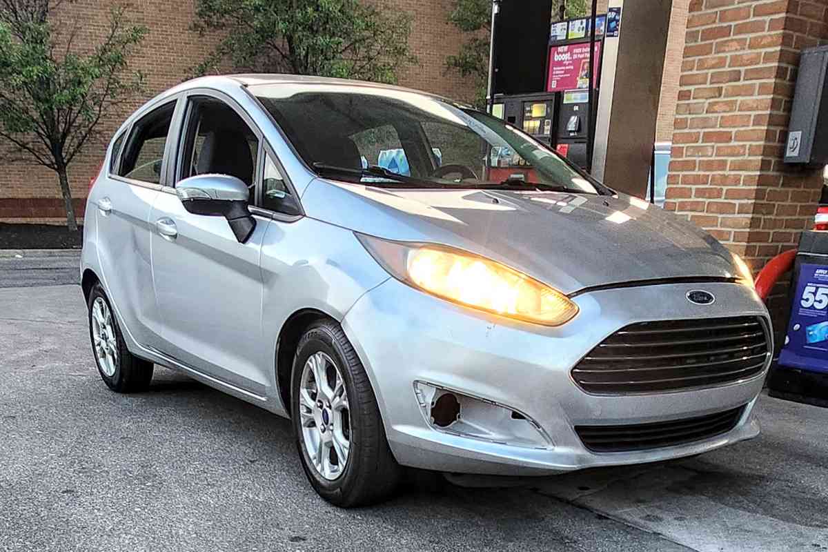 2016 Ford fiesta - Reynoldsburg, Ohio - FleaMarketBay