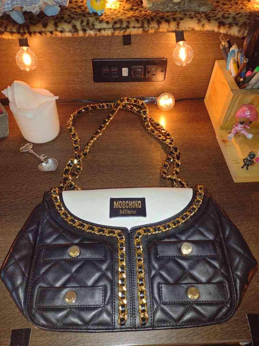 womens shoulder bag - Providence, Rhode Island - FleaMarketBay