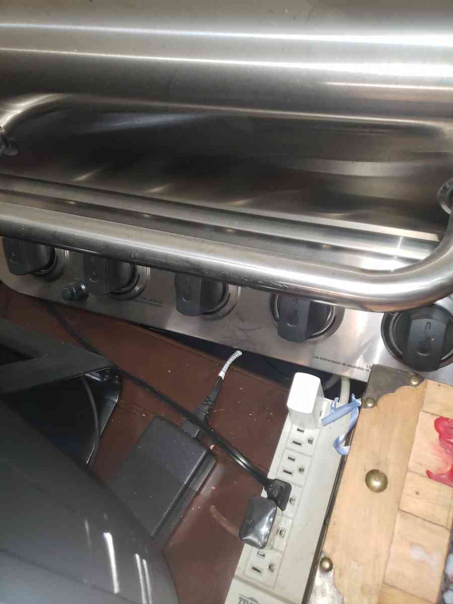 CharBroil Grill - Cumberland, North Carolina - FleaMarketBay