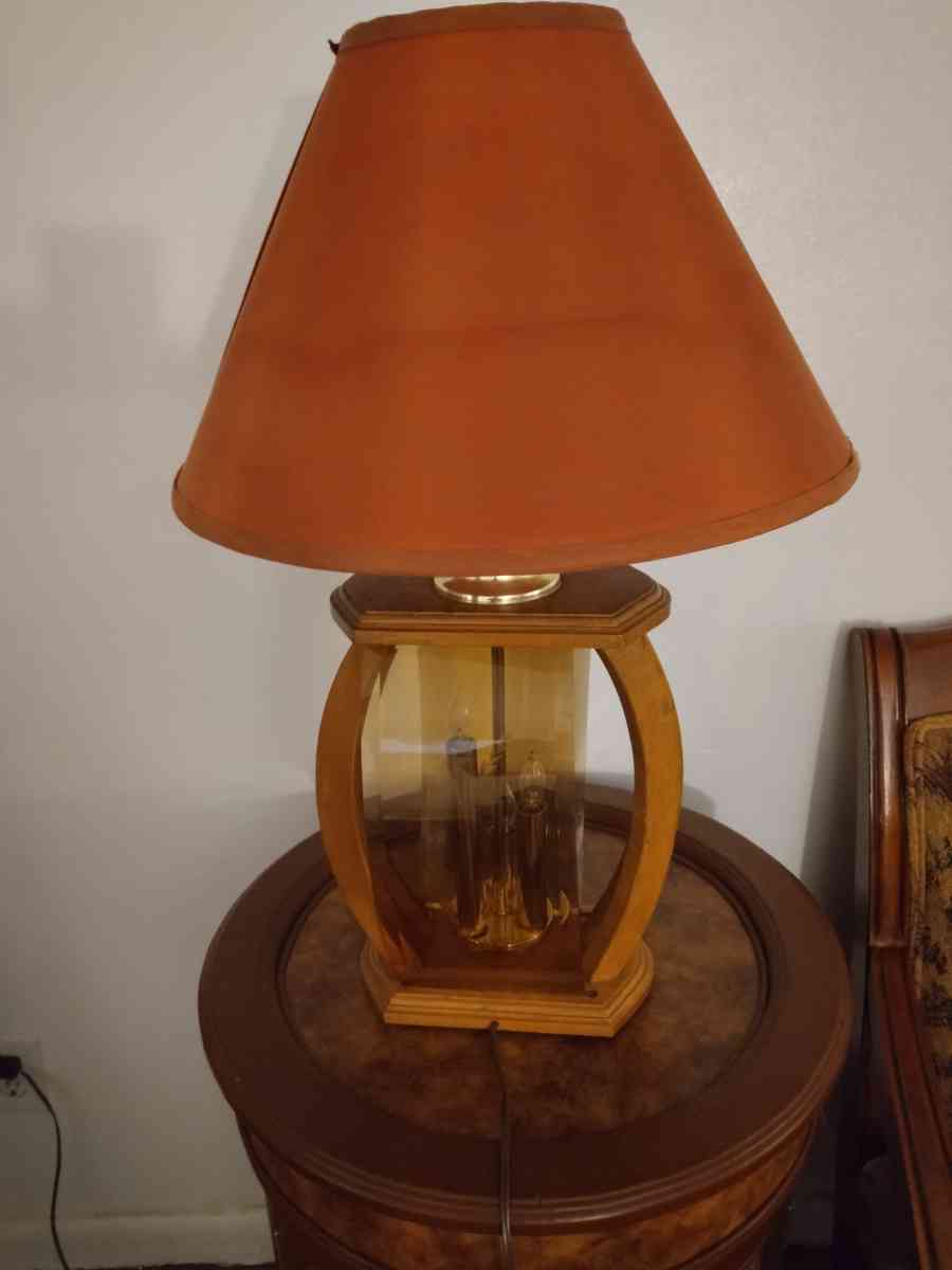 2 like new lamps - Littleton, Colorado - FleaMarketBay