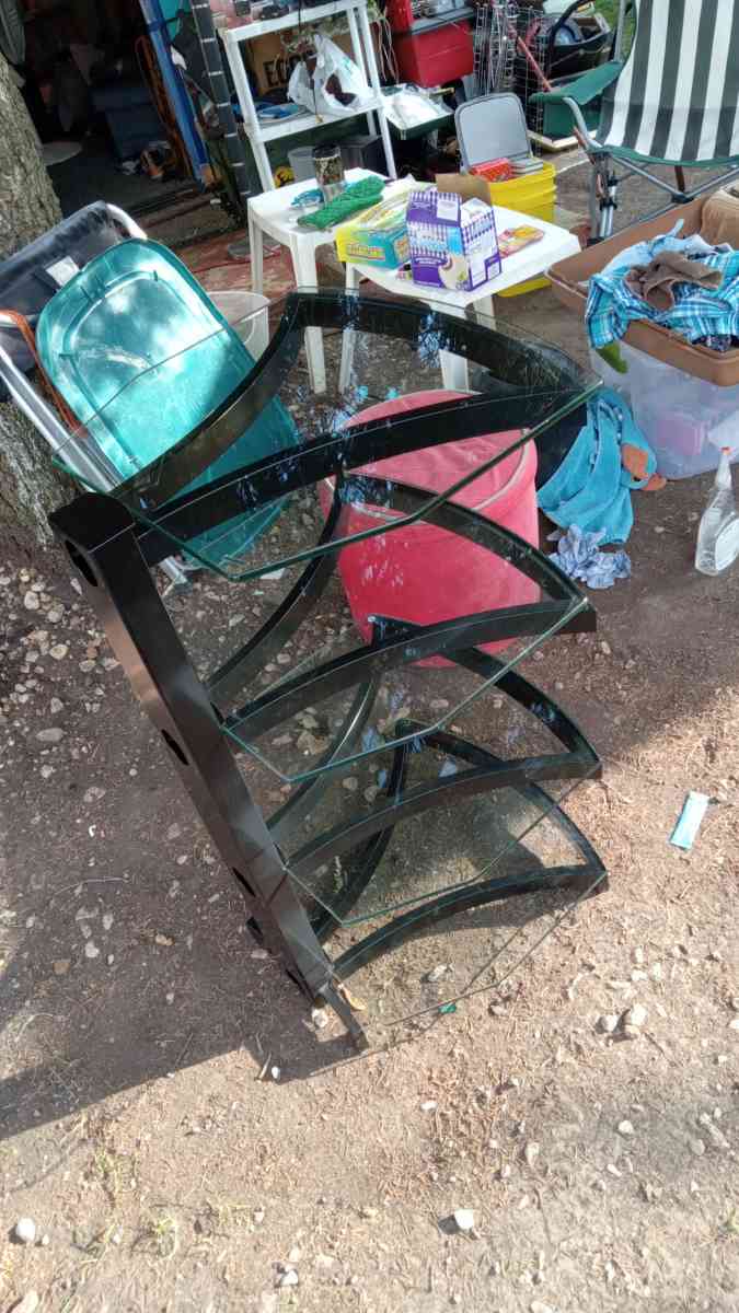 4 Floating Glass Shelves TV Console - Manteno, Illinois - FleaMarketBay