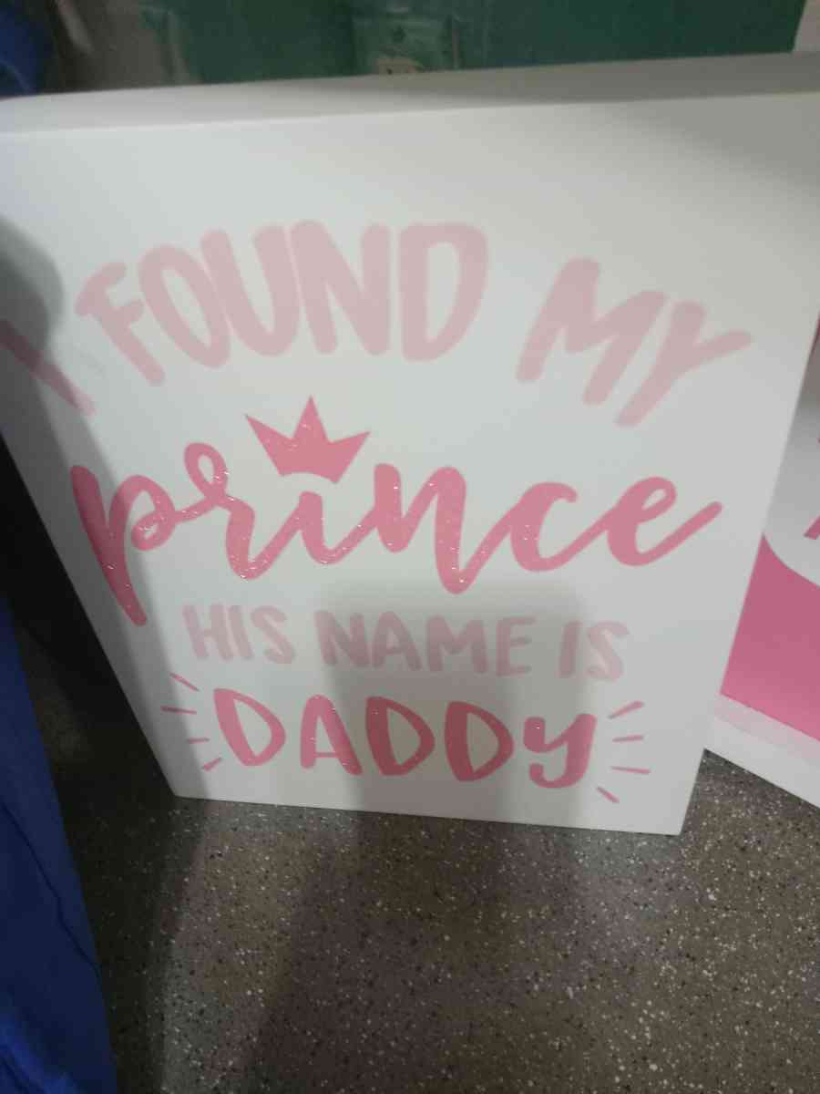 car sponge and a frame - San Antonio, Texas