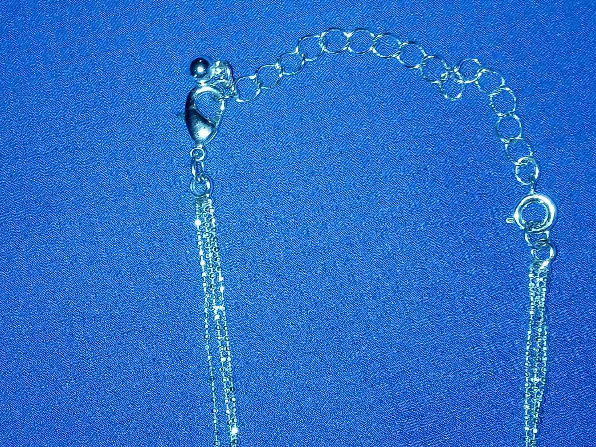 necklace and earrings - Pilot Mountain, North Carolina - FleaMarketBay