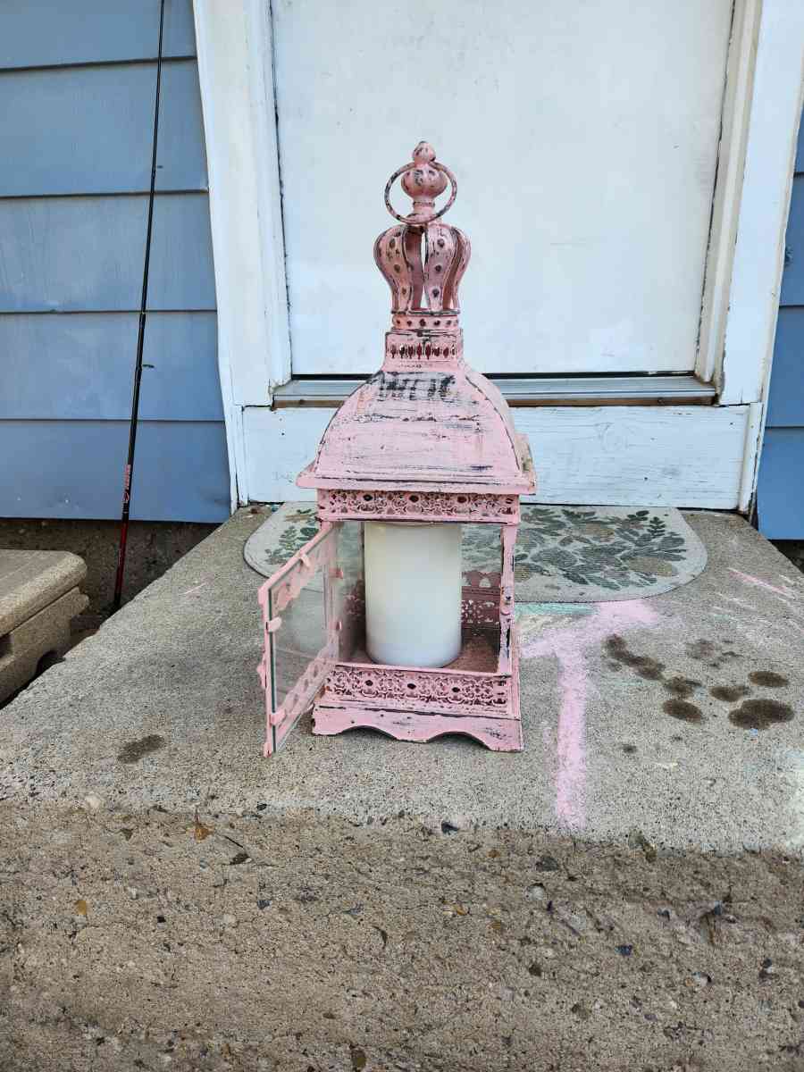 Rustic farmhouse vintage lantern - Clearfield, Utah - FleaMarketBay
