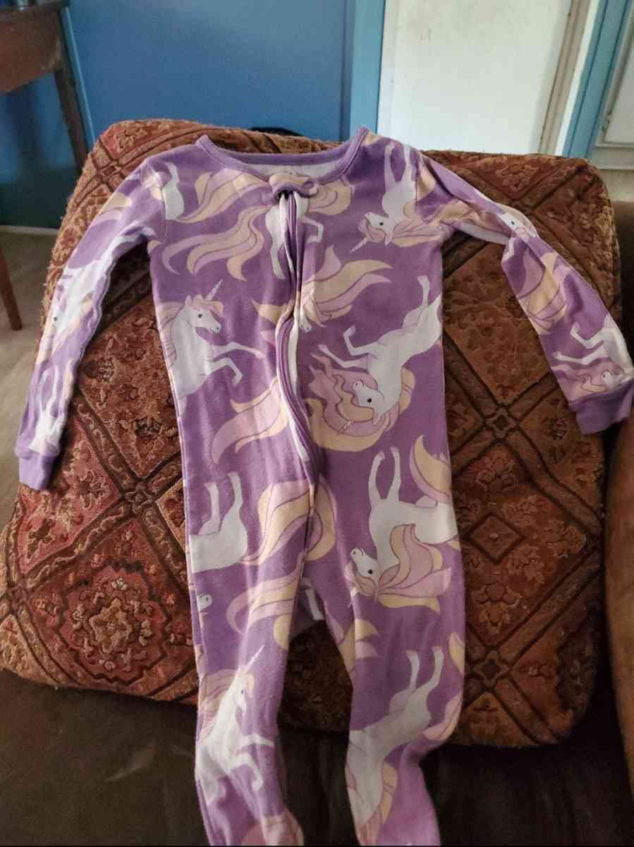 Toddler Girl Pajamas and Sleepers - Cross Hill, South Carolina - FleaMarketBay