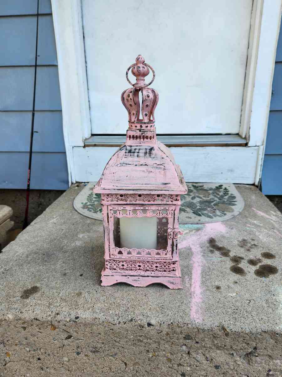 Rustic farmhouse vintage lantern - Clearfield, Utah - FleaMarketBay