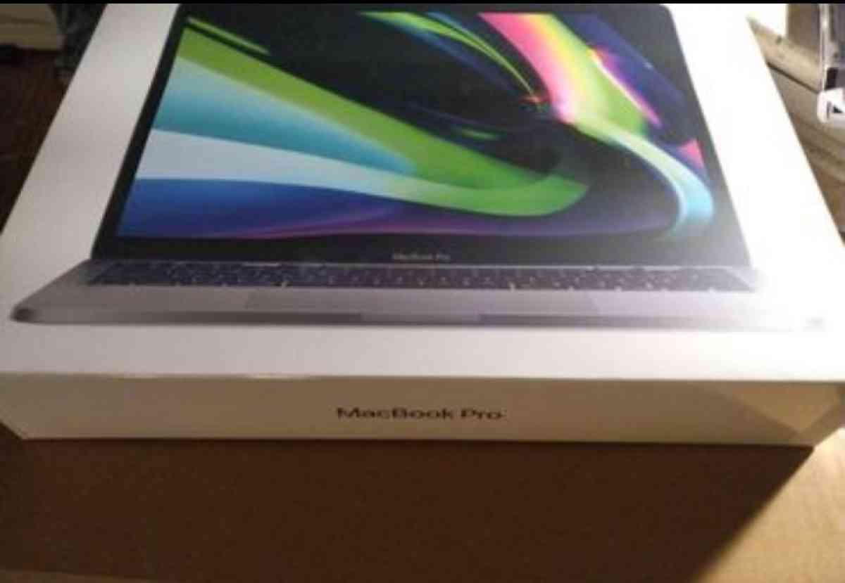 2021 MacBook Pro - Green Cove Springs, Florida