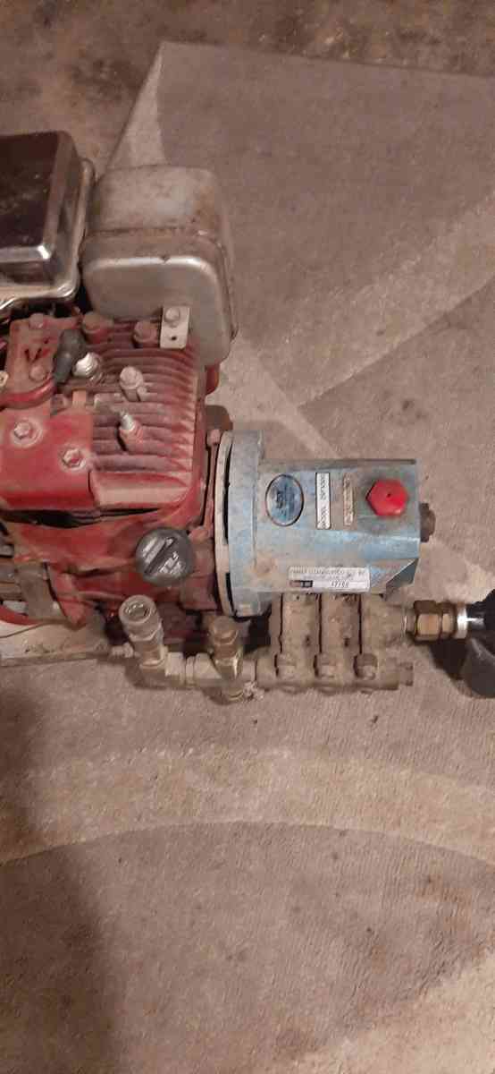 waterseptic water pump - Cape Girardeau, Missouri - FleaMarketBay