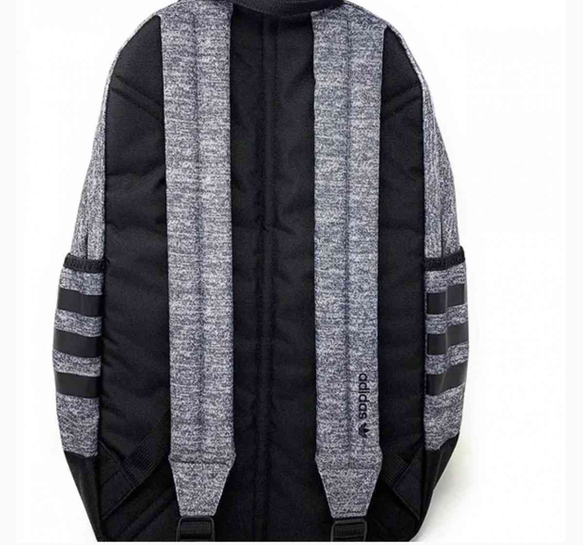 adidas backpack - Auburn, California - FleaMarketBay