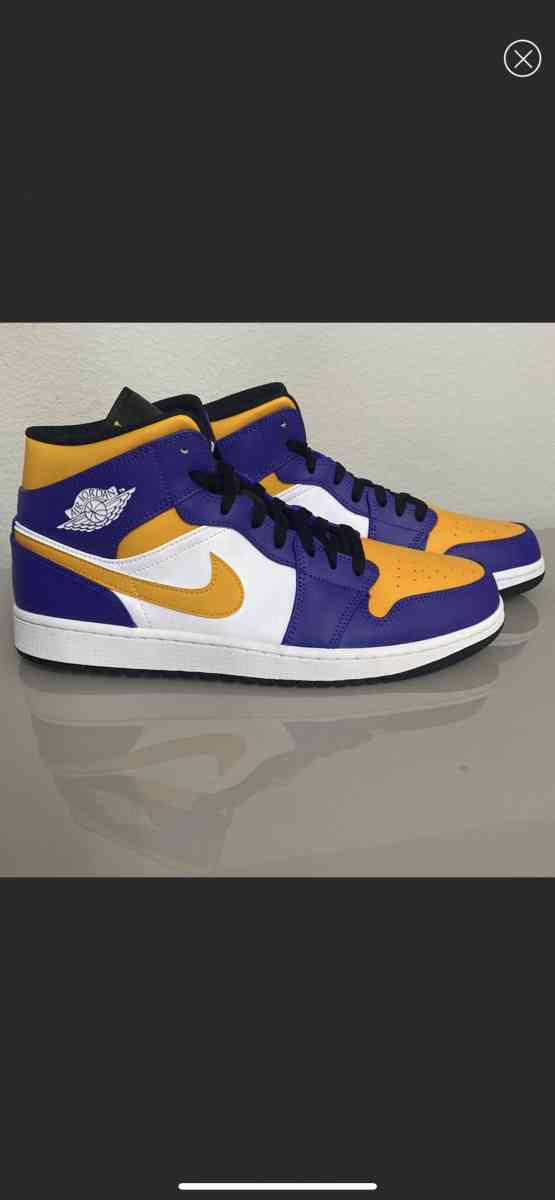 Air Jordan 1 Mid - San Diego, California - FleaMarketBay