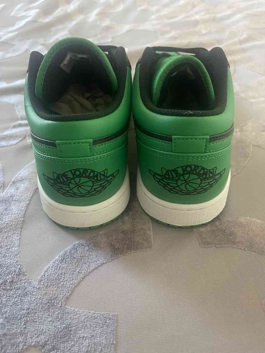 Air Jordan  1 Low - San Diego, California - FleaMarketBay