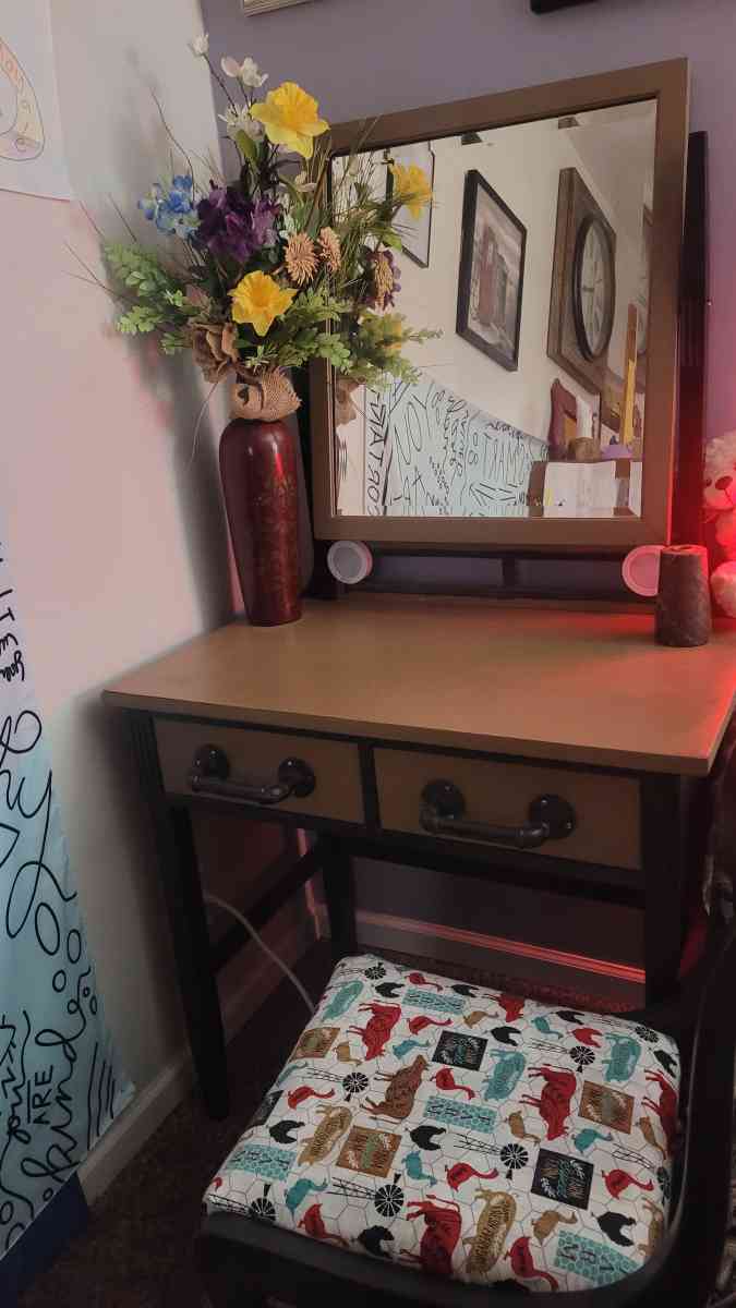 vanity - Utica, Nebraska