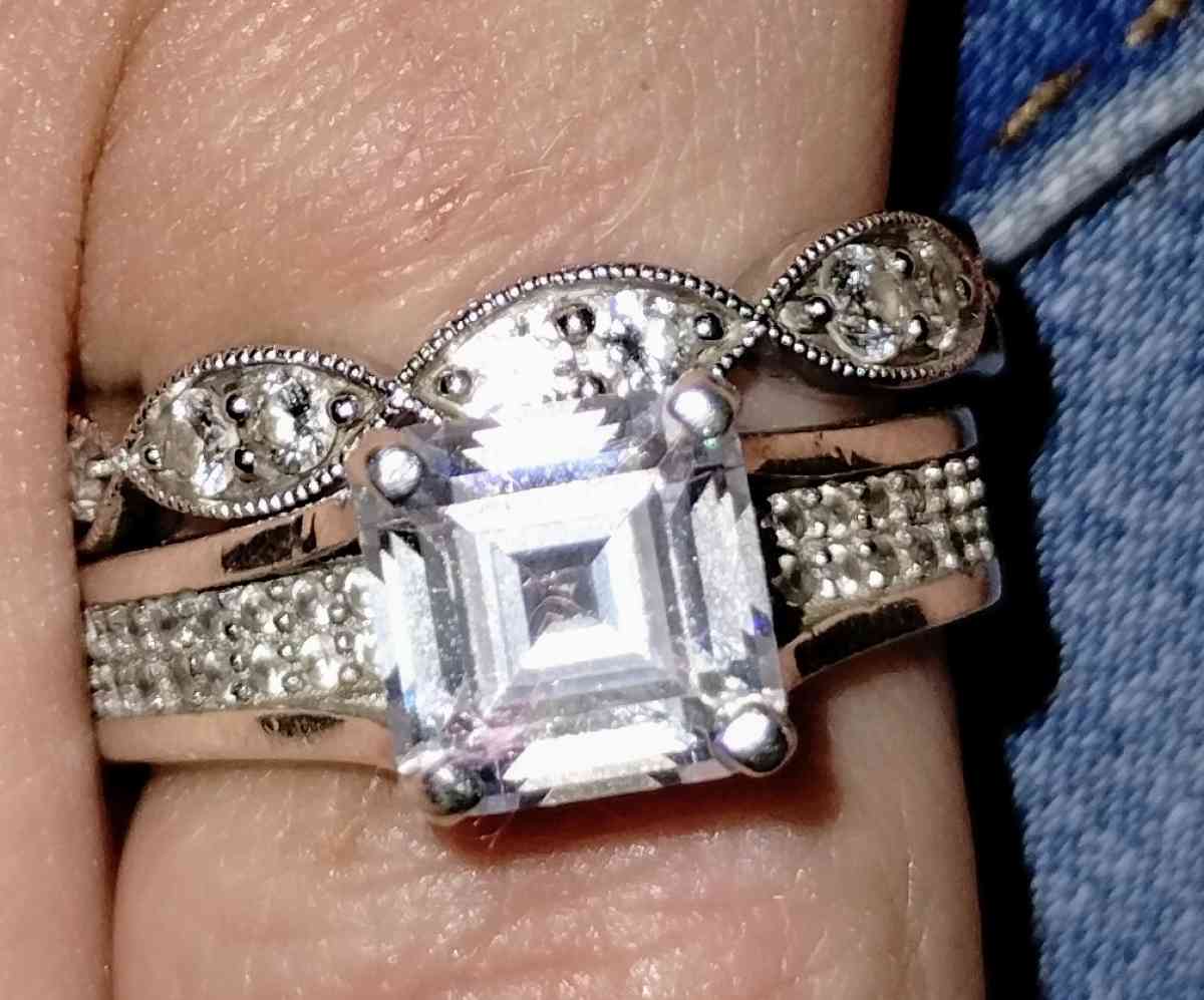 2 karet dimon ring set - Easley, South Carolina - FleaMarketBay