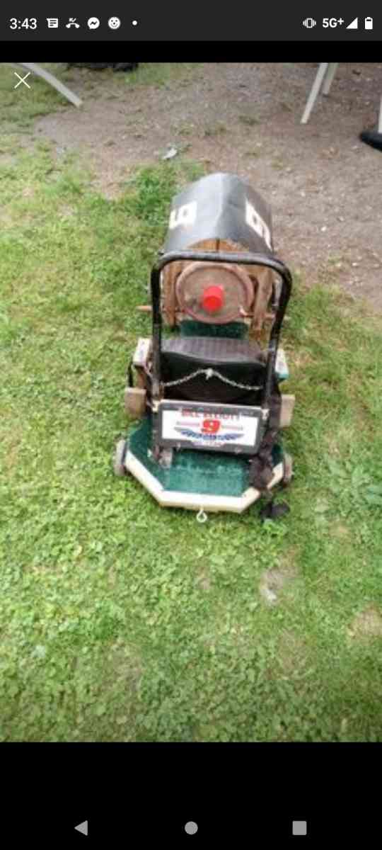 Childrens Soap Box Derby Car - Manteno, Illinois