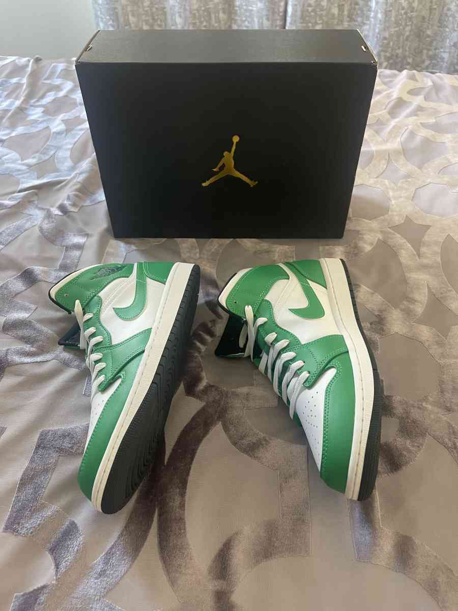 Air Jordan 1 Mid - San Diego, California - FleaMarketBay
