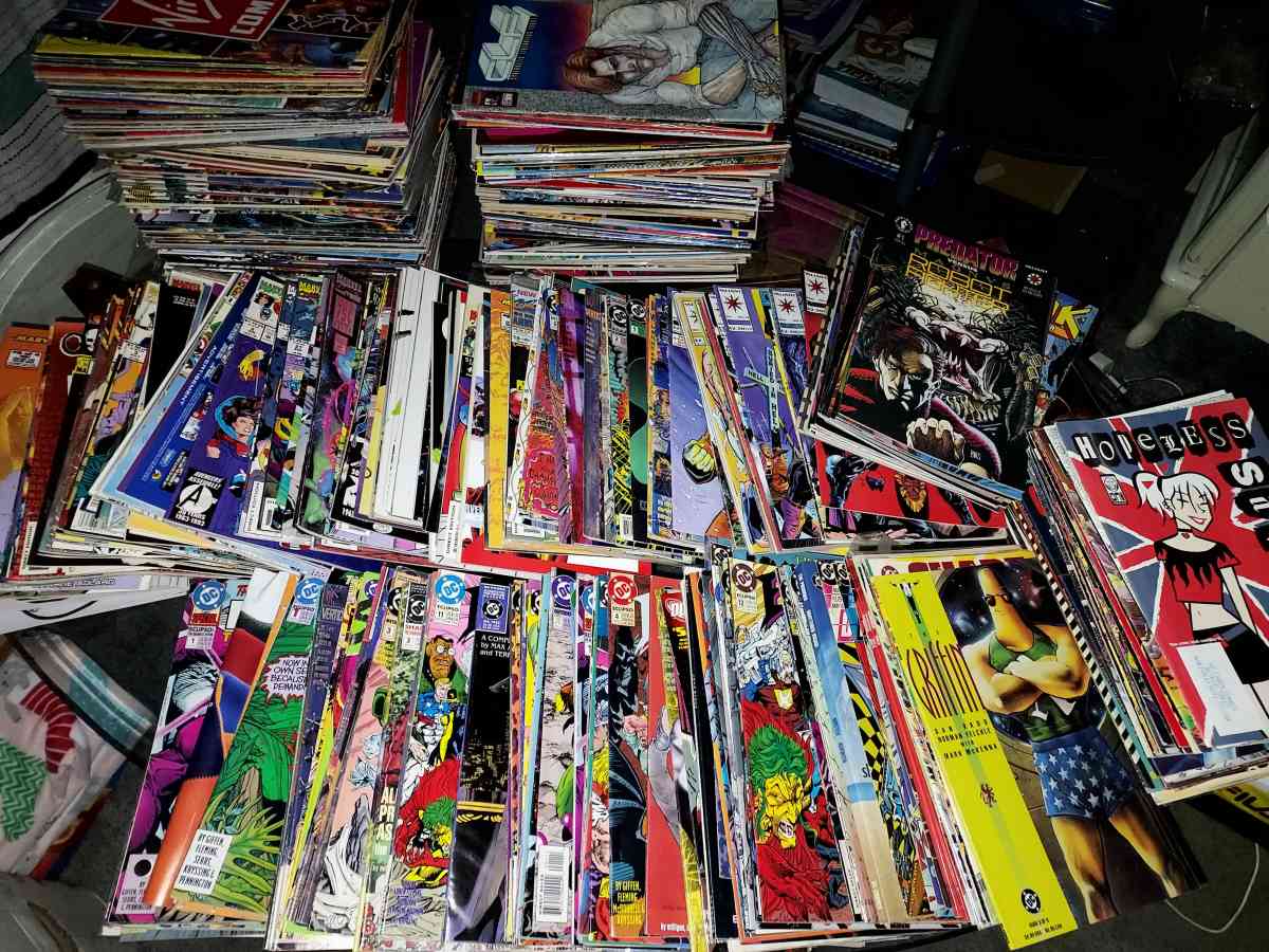 over 500 plus comic book collection new condition80s and 90s - Sebring, Florida